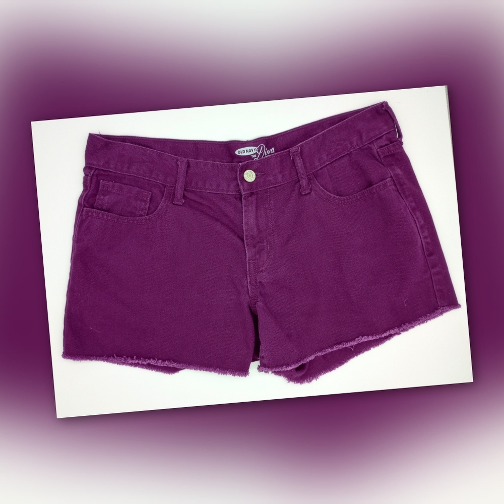 4/$25 Old Navy Size 8 "The Diva" Shorts
